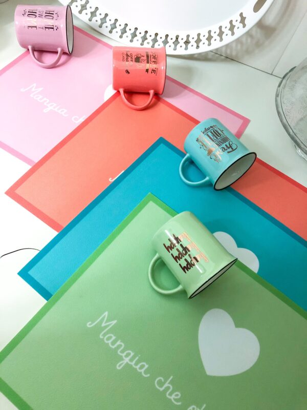 Tazza Mug Colorata con Scritte in Ceramica
