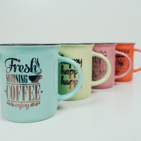 Tazza Mug Colorata con Scritte in Ceramica