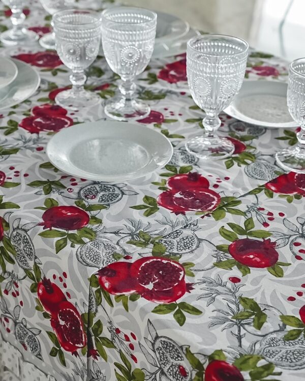 Tovaglia Linea Melograno Disponibile in Due Misure 6 posti e 12 posti.-5206