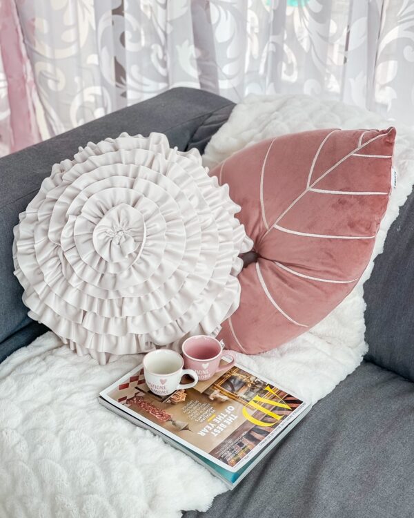 Cuscino Arredo Roses con Volant in Velluto Tessuto Sfoderabile Diametro 40 cm