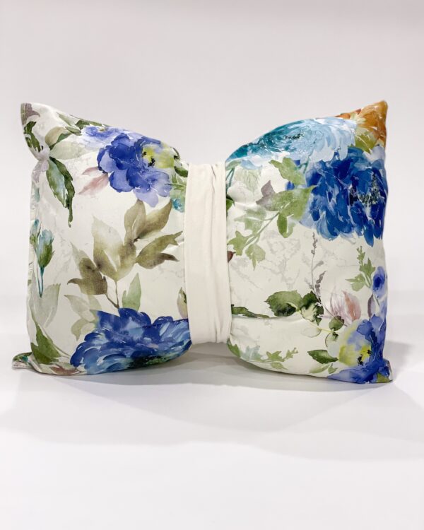 Cuscino Fiocco Floreale In Velluto 40x50 Cm-5665