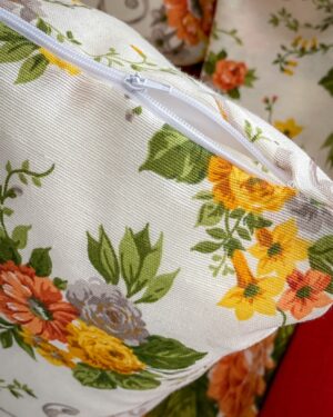 Cuscino Arredo Flora 2 Dimensioni Sfoderabili con Zip
