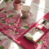 Tovaglietta Colazione Con Tovagliolo Dalia Fucsia e Bianca
