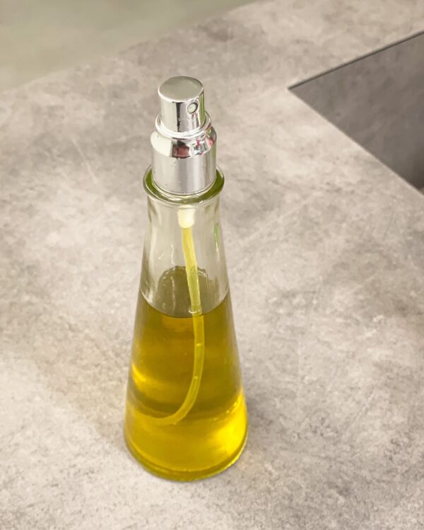 Oliera Spray per Olio e aceto in Acciaio e Vetro 160 ml Erogatore da Tavola con Vaporizzatore