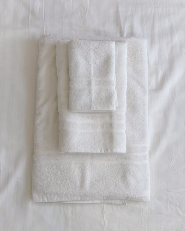 Asciugamano Viso e Ospite Spugna Bagno Bianco Hotellerie Vingi Ricami