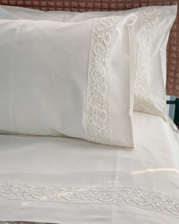Completo Letto Lenzuola Matrimoniale Cher Panna Latte Nazareno Gabrielli Scatolato