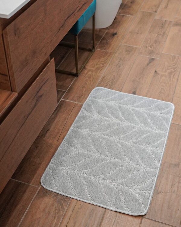 Tappeto da Bagno Classic Disegno Foglia con Retro in Latex Antiscivolo Disponibile In Diverse Misure