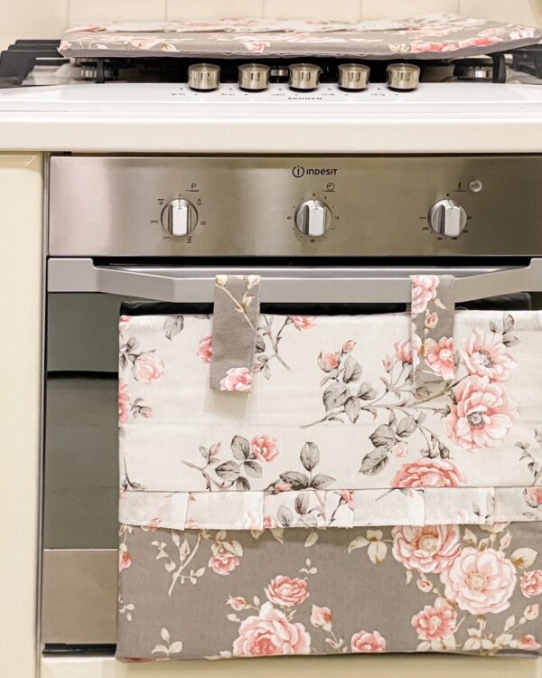 Copriforno Lilly Imbottito Con Riccetto e Passanti con Velcro in 2 Varianti