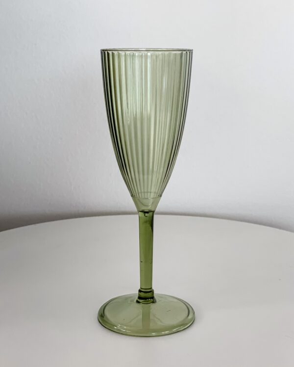 Flute In Plastica Trasparente colorata Blu Verde O Rosa 7x21,5cm
