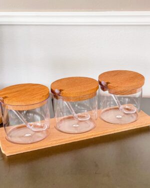 Set 6 Accessori Finger Food in Plastica con Vassoio e Coperchio in Legno