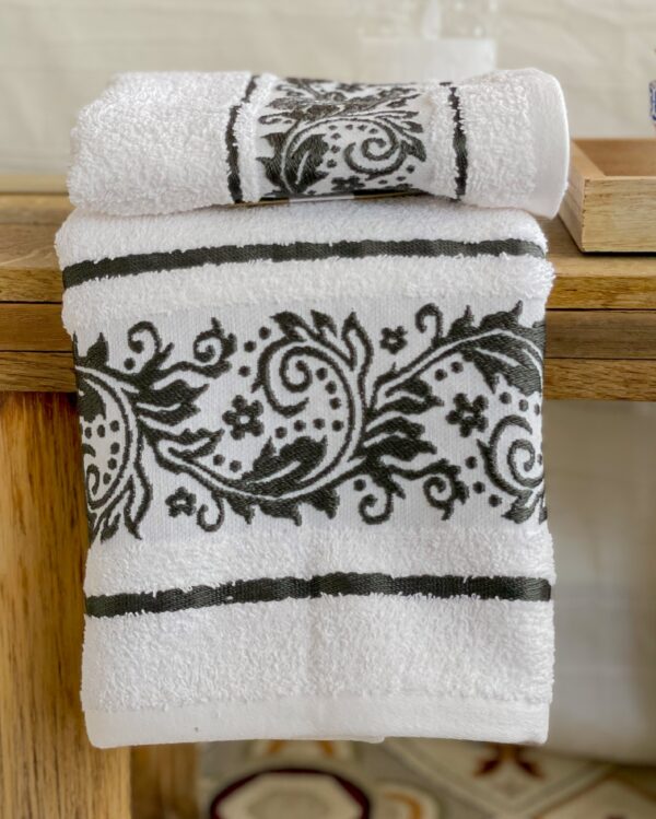 Set Asciugamani Viso e Ospite Floriana In Spugna Jacquard