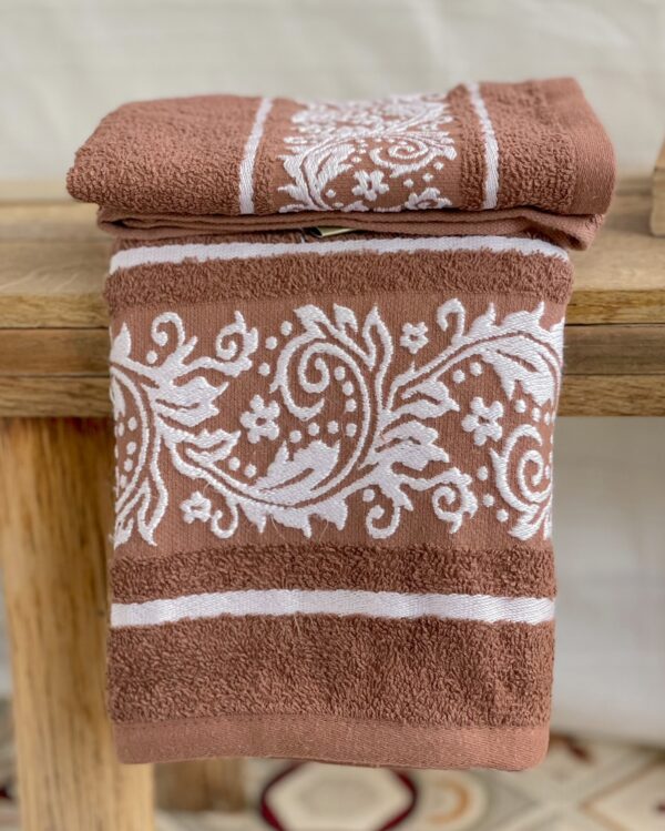 Set Asciugamani Viso e Ospite Floriana In Spugna Jacquard