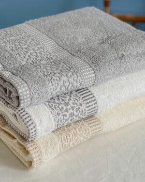 Telo Doccia Adel Jacquard 450gr InBiancaluna 100x145 cm