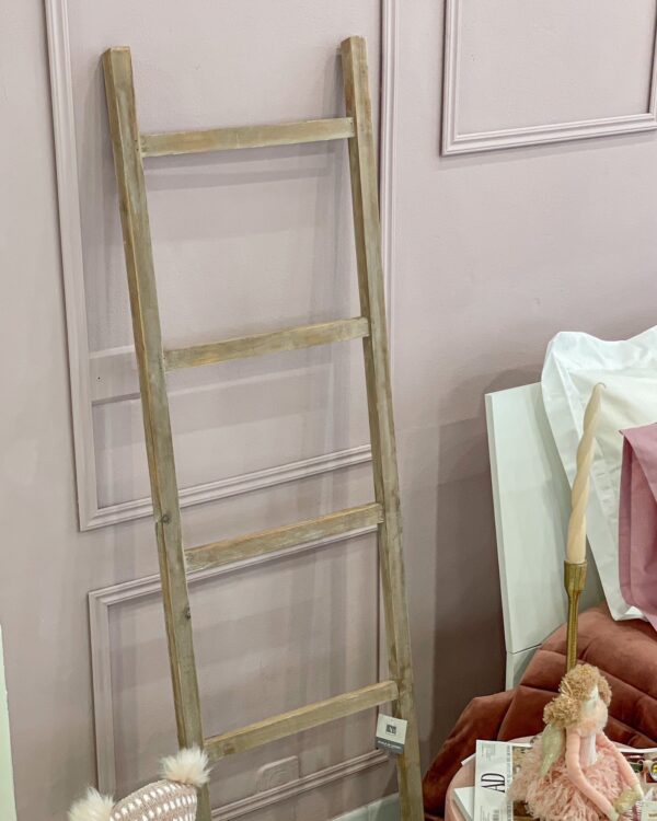 Scaletta Decorativa In Legno