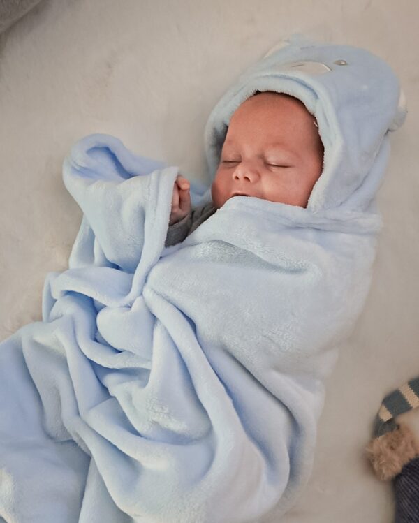 Copertina Teddy Con Cappuccio 75x90 Cm