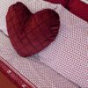 Cuscino Arredo in Velluto con Imbottitura Cuore a Rombi Bordeaux