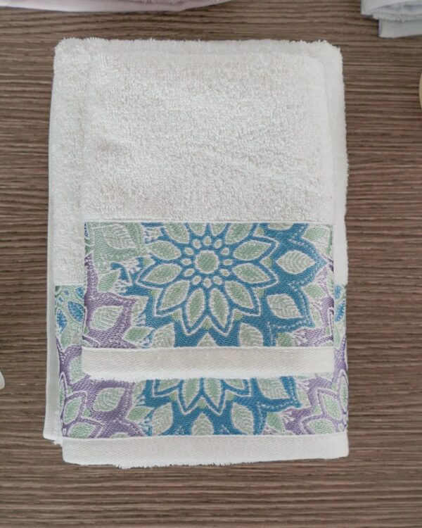 Set Asciugamani Flowers Viso e Ospite 100% Spugna di Cotone Vingi Ricami