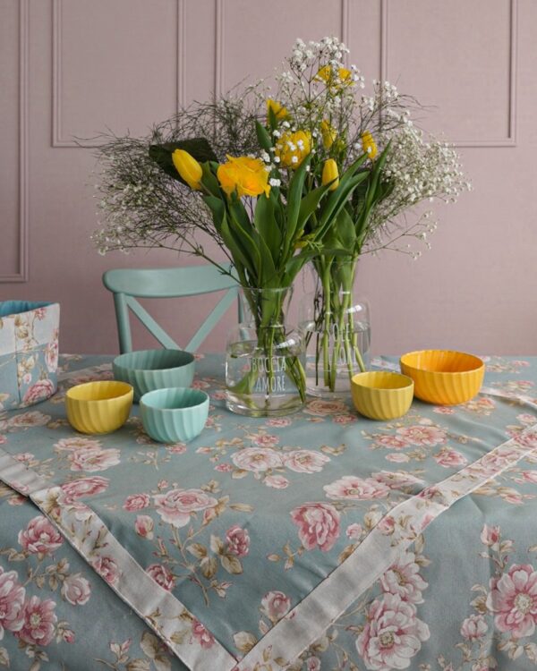 Tovaglia in Cotone Con Rouches Da 6 e 12 Posti Linea Lilly Tiffany