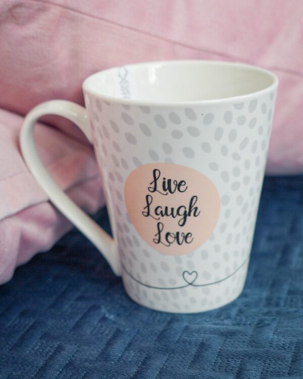 Tazza Mug Pretty in Ceramica Rosa e Grigia con Scritte Nere