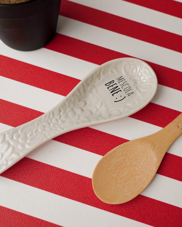 Appoggia Mestolo Con Scritte Rich In Bianco o In Beige