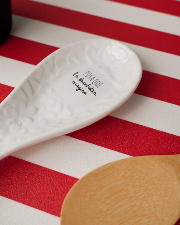 Appoggia Mestolo Con Scritte Rich In Bianco o In Beige