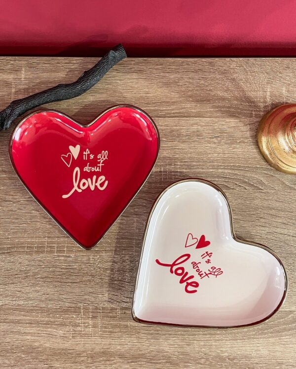 Piatto Svuotatasche Cuore Rosso o Bianco In Ceramica Con Scritta