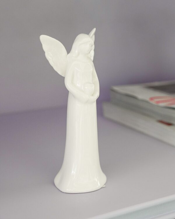 Angelo Con Ali e Cuore in Grembo In Ceramica