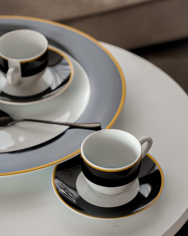Set Tazzine da Caffè Onyx Bianche e Nere Con Piattino 6 Pezzi