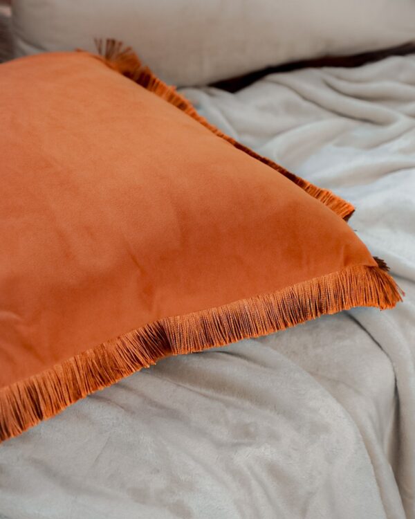 Cuscino Maison in Velvet Con Frangia Sfoderabile 42x42Cm