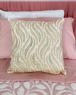 Cuscino Arredo Con Foglie Cucito Lurex Oro e Perline Hanna Home Con Zip