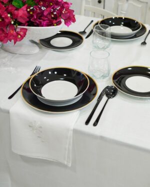 Servizio Tovaglia Renee Con Tovaglioli Bianco Con Ricami Floreali Da 6 e da 12 Posti Elegante