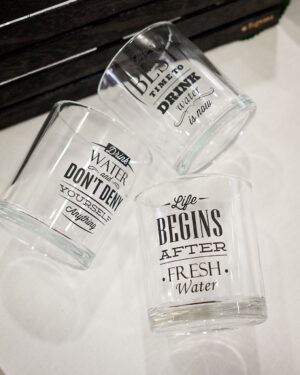 Set 3 Bicchieri da Acqua In Vetro Con Scritte Simpatiche Nere Let's Party