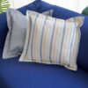 Cuscino Arredo Summer In Tessuto Grezzo Con Zip e Volant