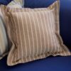 Cuscino Arredo Summer In Tessuto Grezzo Con Zip e Volant-16225
