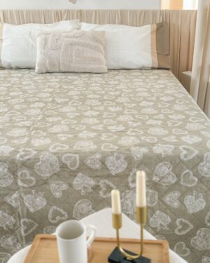 Trapuntino Cannes Matrimoniale Linea Oro Stile Shabby Beige e Cuoricini Bianchi