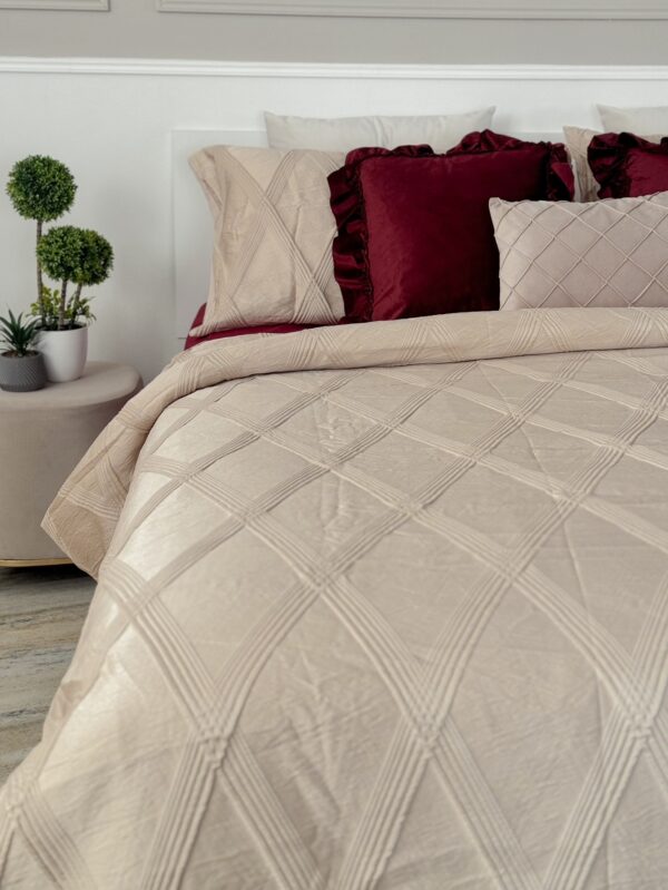 Parure Copripiumino Iris Preziosa Home in Jacquard Broccato Trama Geometrica