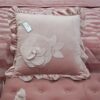 Cuscino Arredo Con Applicazione Fiore in Velluto Con Zip Sfoderabile 45x45 Cm