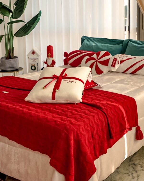Coperta In Maglia Ricamata Rossa Preziosa Luxury
