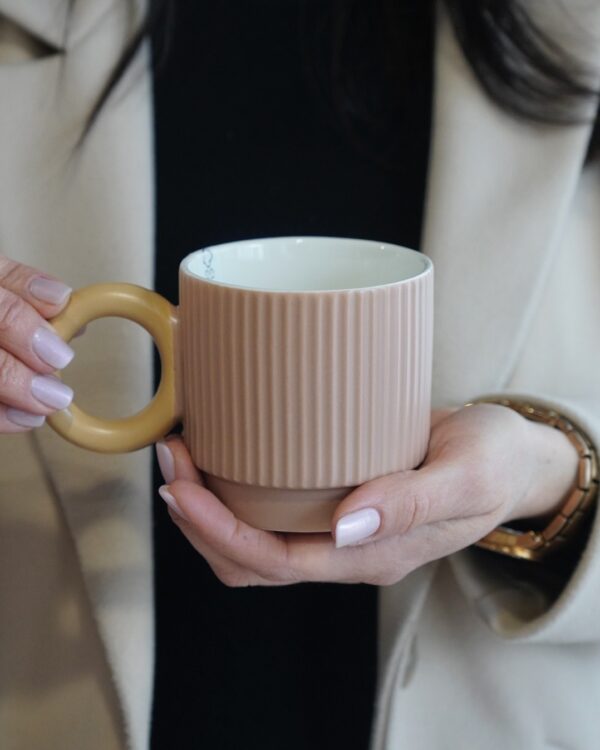 Tazza Mug Impilabile Con Manico In Porcellana