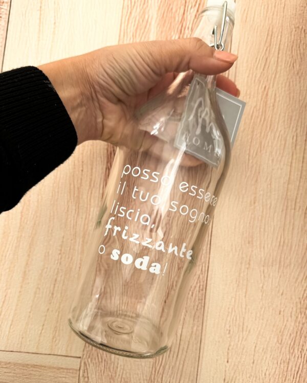 Bottiglia Acqua In Vetro Con Tappo Ermetico E Frasi Simpatiche 1 Lt