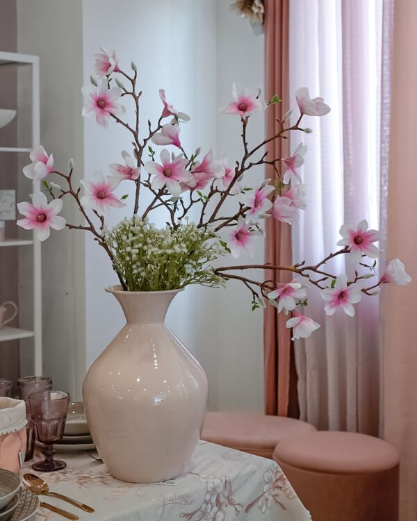 Vaso in Metallo Mercury In Due Dimensioni e 3 Colori Bianco Rosa Beige
