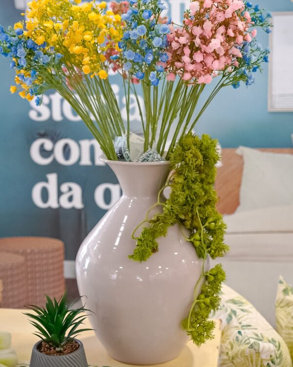 Vaso in Metallo Mercury In Due Dimensioni e 3 Colori Bianco Rosa Beige