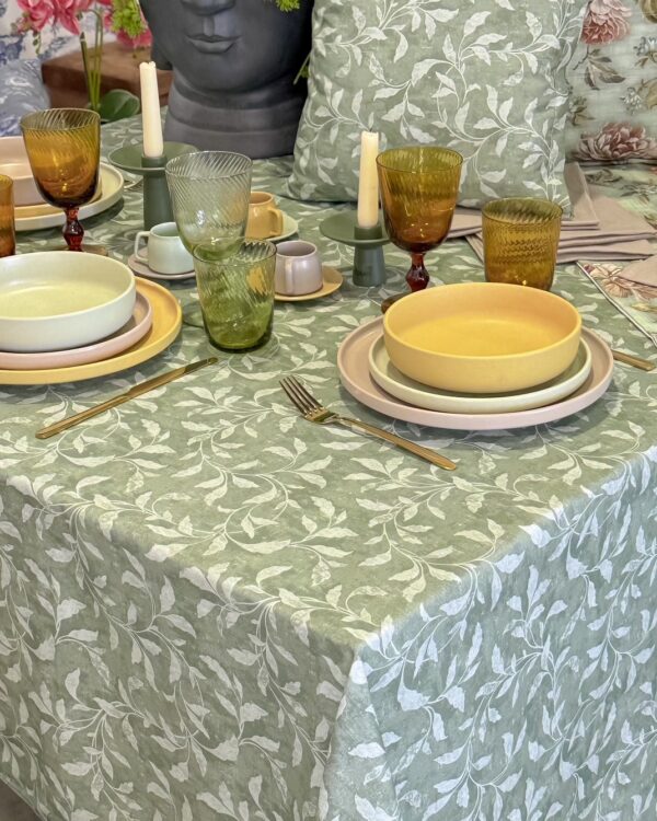 Tovaglia Linea Midory in Cotone Verde Floreale 6 e 12 Posti