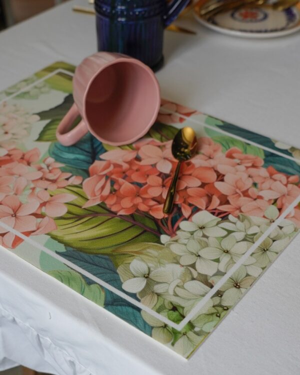 Tovaglietta Colazione Flo In Vinile Lavabile Con un Panno