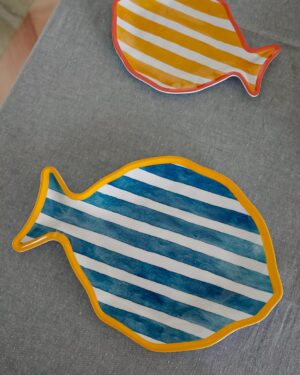 Piatto Vassoio Pesce Maea A Righe Bianco e Blu in Melamina