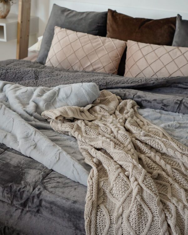 Coperta in Maglia Intrecciata Colore Naturale Preziosa Lucjry